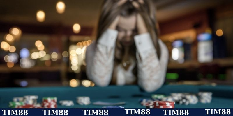 Chơi mini poker để tăng vốn